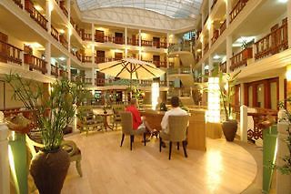 Sea Pearl Beach & Spa Patong Esterno foto